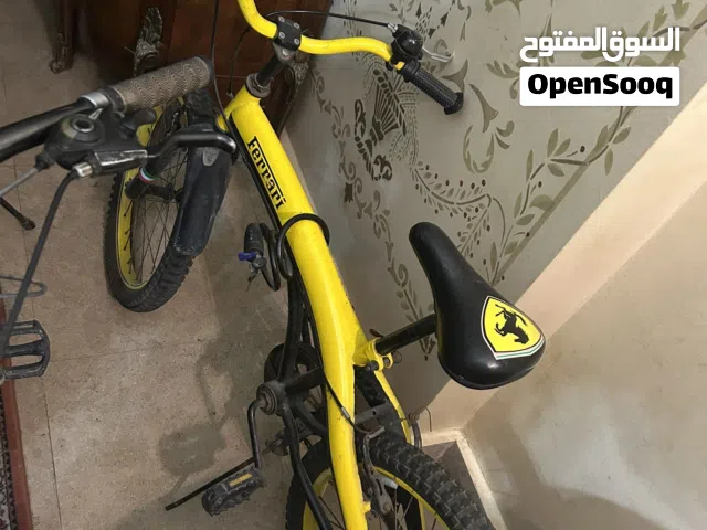 عجلة فرارى