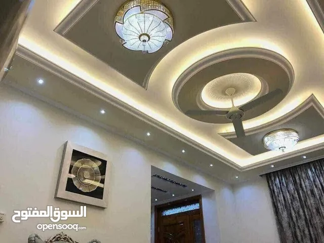 200m2 More than 6 bedrooms Villa for Sale in Basra Jubaileh