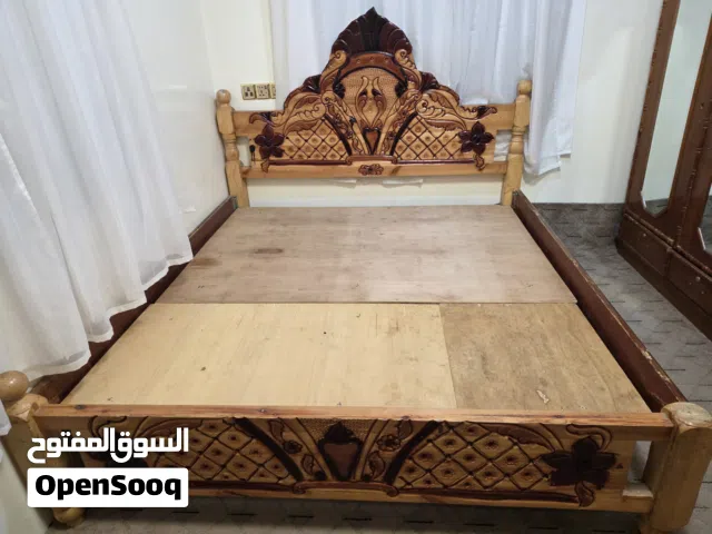 سرير + دولاب مستخدم
