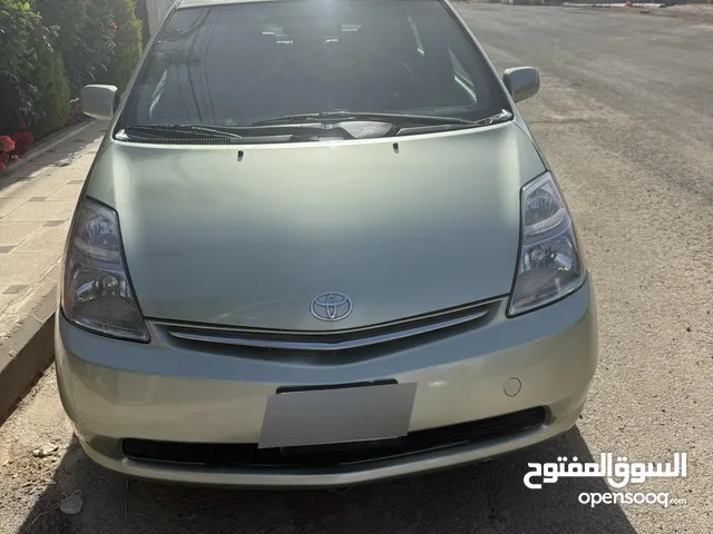 Used Toyota Prius in Amman