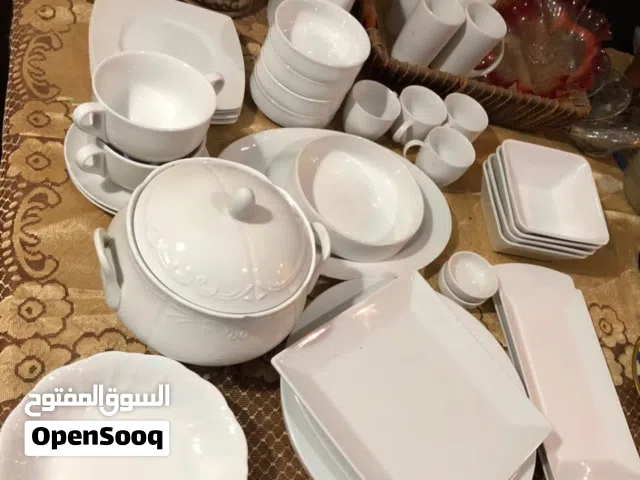 طقم بورسلين بيور ابيض رويال 45 قطعة كامل جديد بدون كرتونة خرج نيش