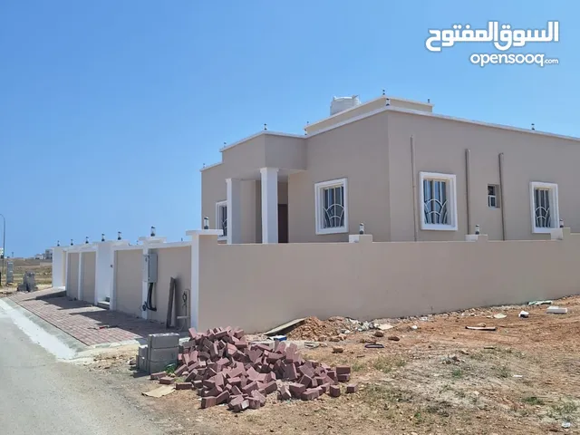 212m2 3 Bedrooms Villa for Sale in Dhofar Salala