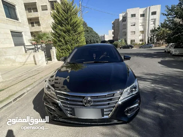 MG 5 موديل 2022 - أعلى صنف (Luxury قابل للبدل او كاش فقط)