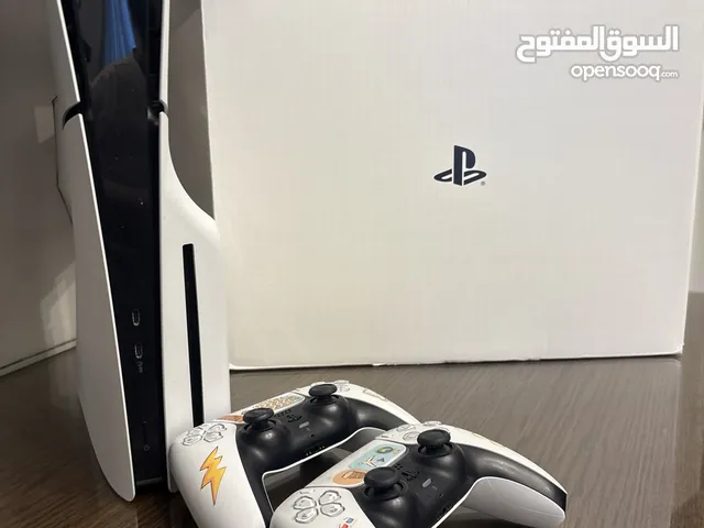 ابلشتيشن 5سلم مستعمل شهر مع أيد اصلية مع كرتونة وأسلاكها