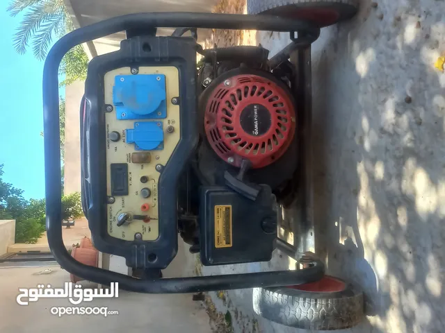 مولد للبيع استعمال نضيف النوع منعرفاش لاكن حاجه نضيفه اقرء الوصف