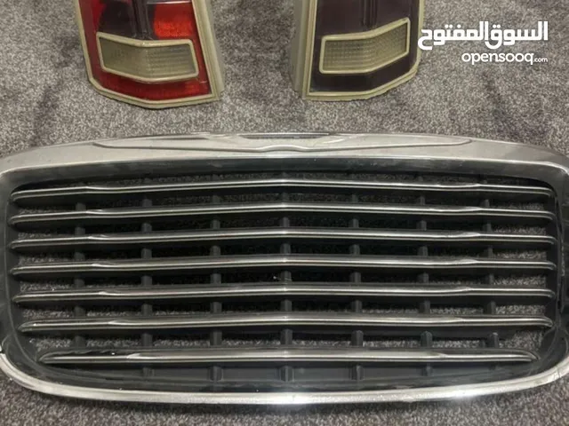 ليتات خلفيه وشبك كرايسلر