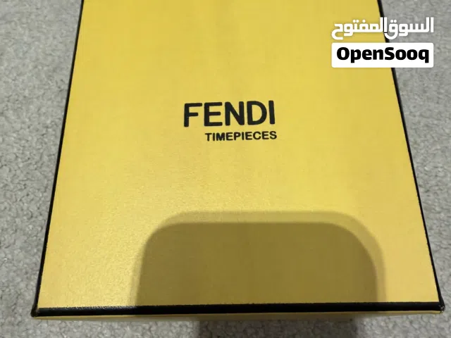ساعة فندي نسائية