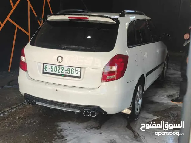 سكودا فابيا 2011