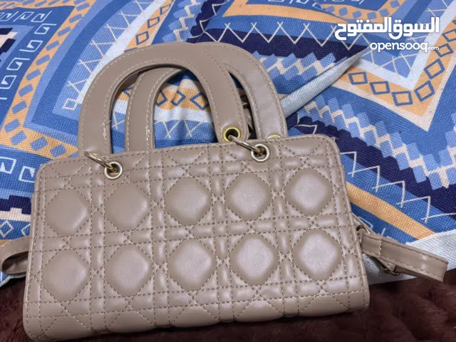 Hand Bags Beige for sale  in Tripoli