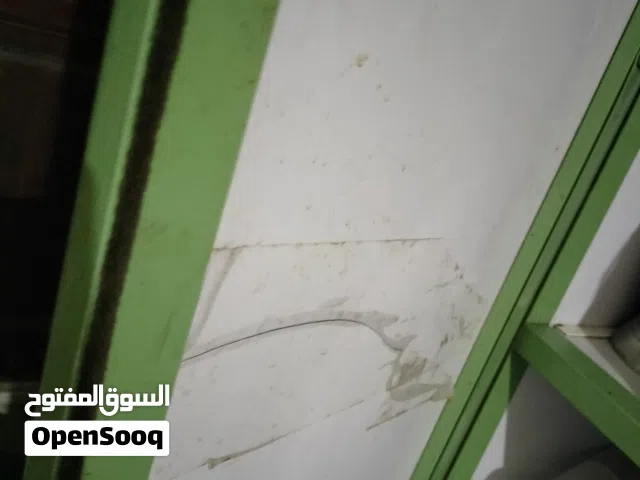 دولاب مطبخ اللامنيوم لونه اخضر