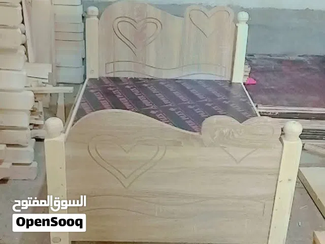 سرير نوم خشب