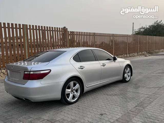 لكزس ls460 مديل 2007 وارد اليابان لارج