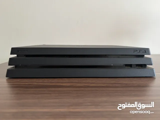 Ps4 Pro 1To - 2 manettes - Red dead redemption 2 Ultime