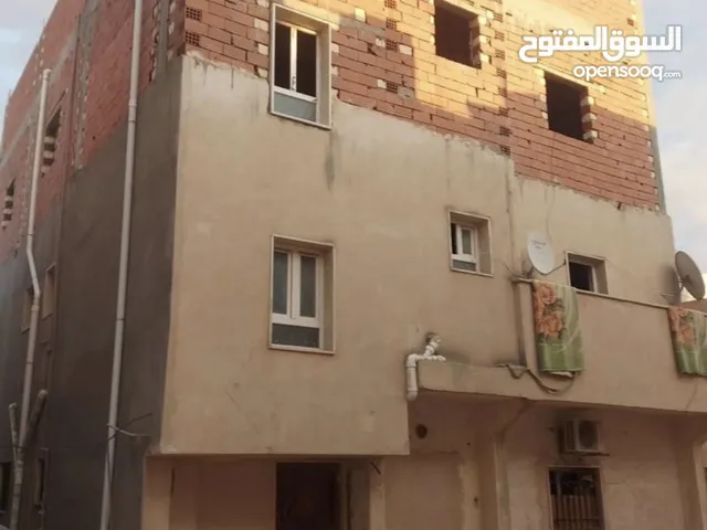 137 m2 3 Bedrooms Townhouse for Sale in Tripoli Gorje