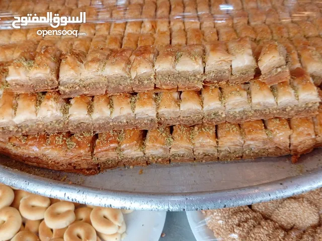 حلويات شعبيه اثنين كيلو معمول بخمسه دنانير