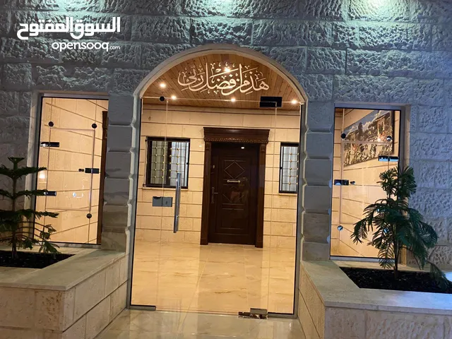 430 m2 3 Bedrooms Townhouse for Sale in Zarqa Al Zawahra