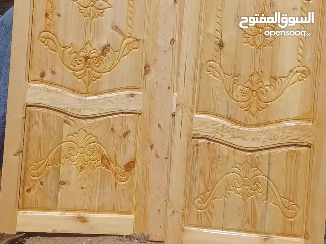 سعر الباب سويدي ابو هنشين 80 الف ريال يمني فقط مع الحلق
