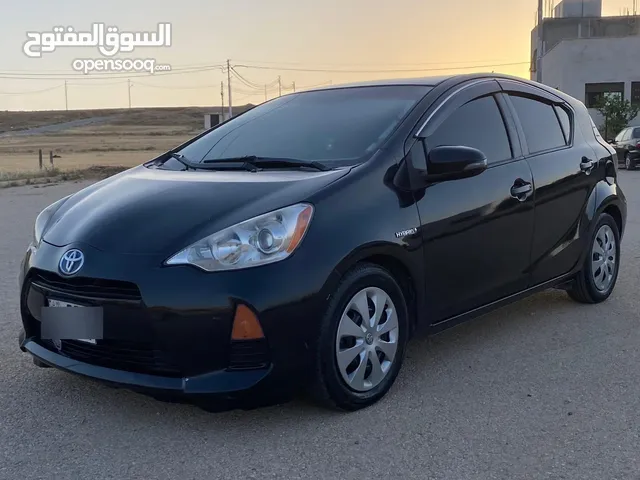 Used Toyota Prius in Amman
