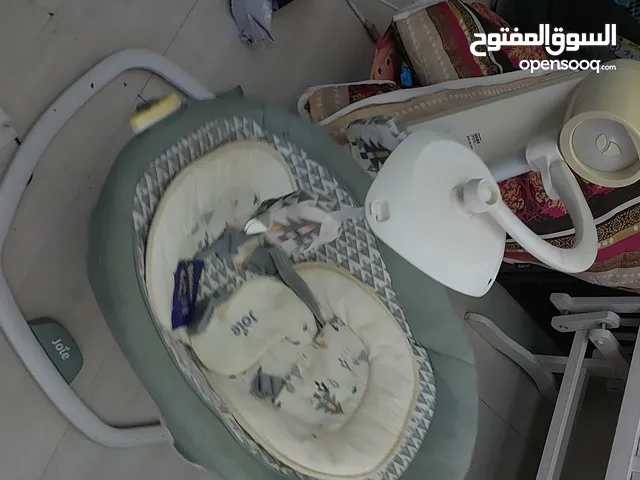 Electric Baby Swing with different modes in a very Good Condition make your baby happy and relaxed.