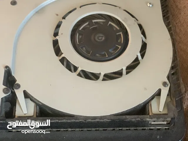 بلايستيشن 4 سلم وكاله للبيع