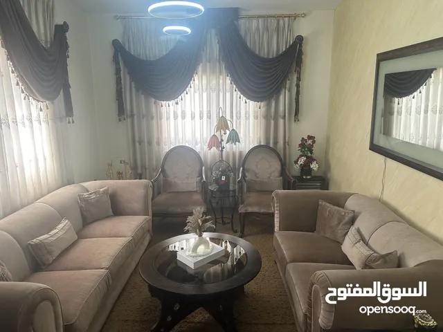 كنب للبيع بحاله الوكاله