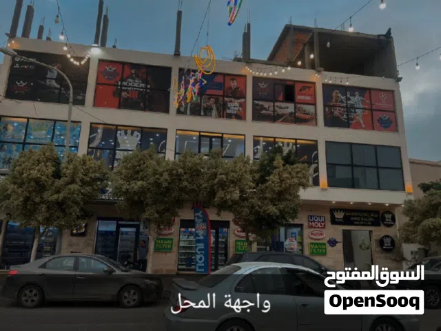 محل للإيجار يبي تشطيب مساحته 4في20  مايقارب 80مترمربع  اي نشاط بإستثناء القهاوي والمطاعم