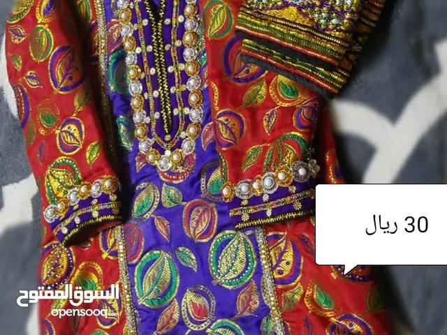 ملابس عمانية تقليدية