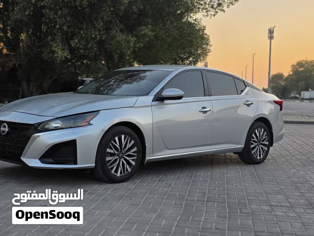 2023 Nissan Altima SV