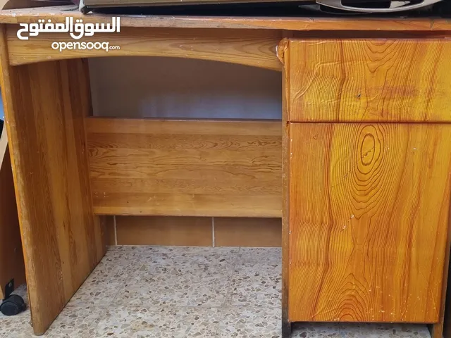 مكتبه- المكان بنغازي