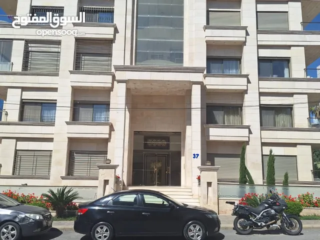 190 m2 3 Bedrooms Apartments for Sale in Amman Um Uthaiena Al Gharbi