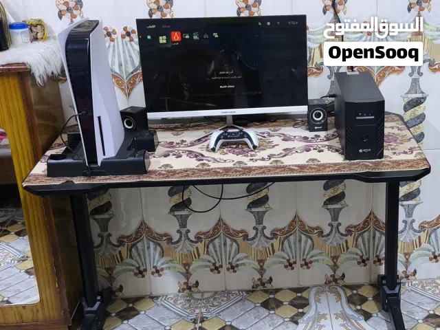 بلي 5 للبيع معا كامل ملحقاته كلش نضيف وشاشة كيمنك يوبي اس 2000 واط وطاولة كيمنك كلشي نضيف وشرط الفحص