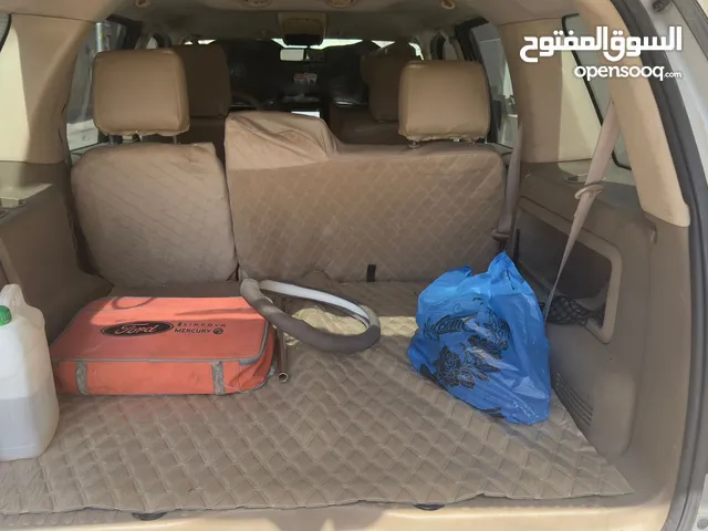 بيع سيارة فورد اكسبلورر