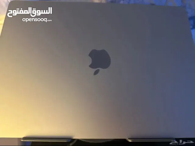 ماك بوك اير اخو الجديد