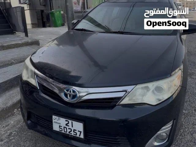 2013 تويوتا كامري LE