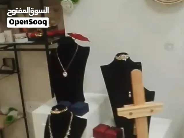 محل للورود والهدايا