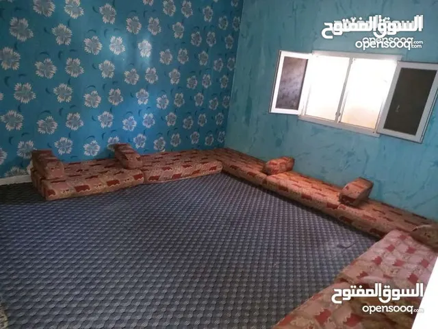 220 m2 3 Bedrooms Townhouse for Rent in Tripoli Qasr Bin Ghashir