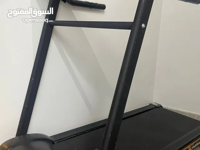 سير رياضي بحالة ممتازة(استعمال شهر
