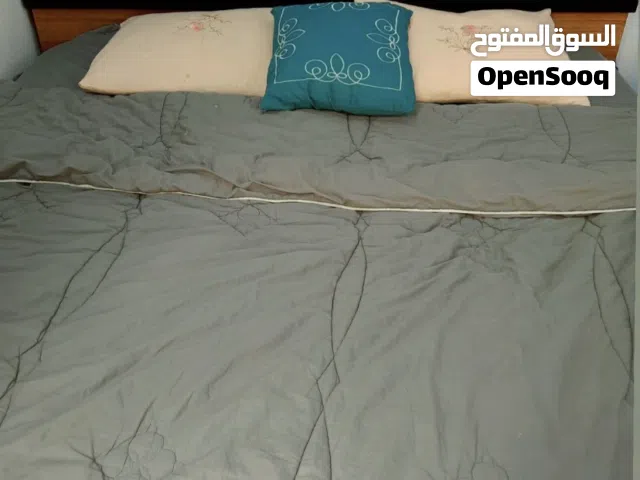 سرير غرفه نوم