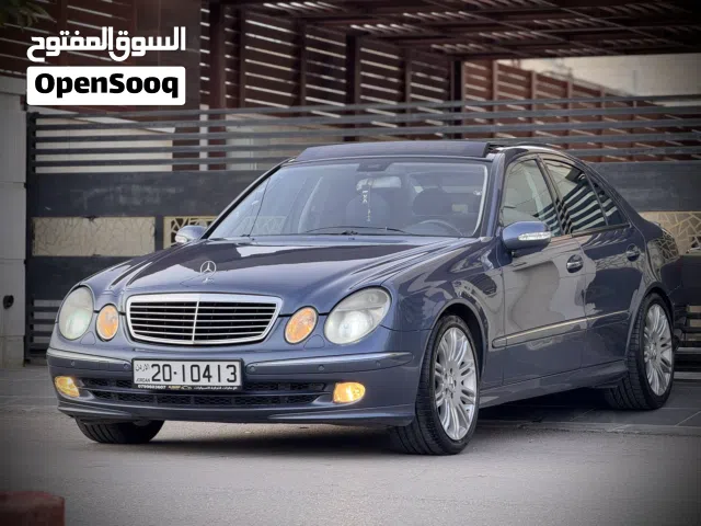 2005 مرسيدس بنز الفئة-E E 200