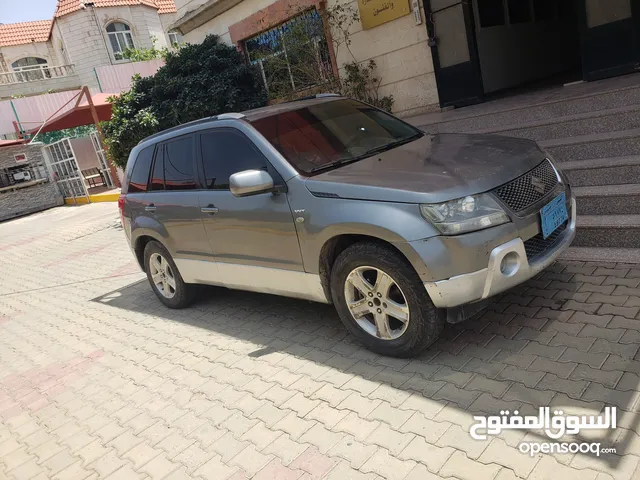 جراند فيتارة الاسطوره 6 بستم حجم المكينه 2700 فل ك معروفه عند الجميع مشتري مذيكر مقطف قارح بندق س