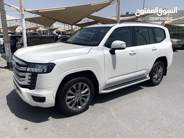 Used Toyota Land Cruiser in Sharjah