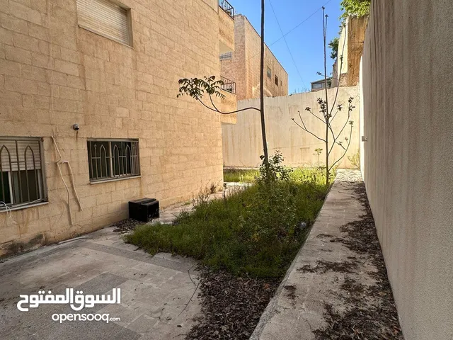 في ارقى مناطق خلدا 90م وتراس 80م