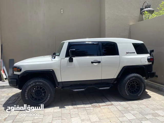 Used Toyota FJ in Muscat