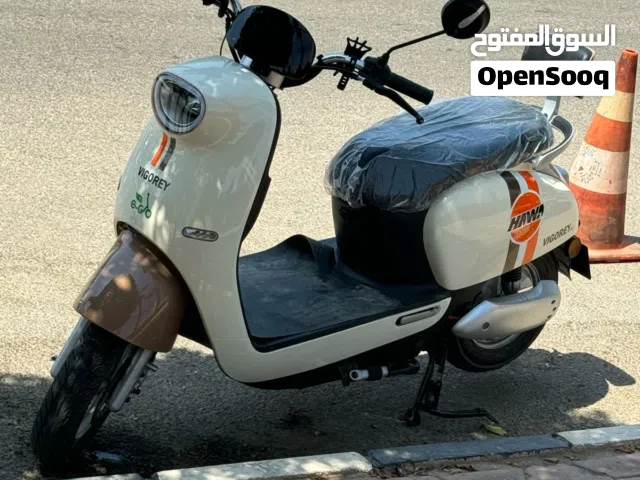 اسكوتر كهرباء.