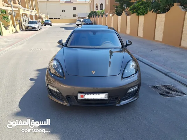 Porche panamera model 2013