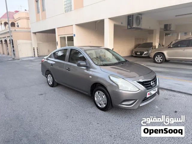 Nissian sunny 2016.  first Onwer