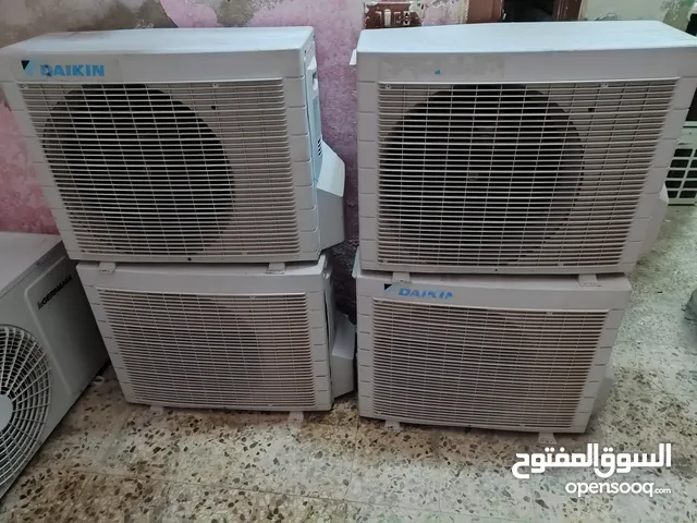 مكيفات دايكن و ميتسوبيشي واحد طن عادي في حالة ممتازة شامل التركيب