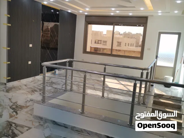 رووف دوبلكس مميز وفاخر 220م للبيع غرب دوار اللوازم وجنوب كليه الطب لجامعه اليرموك