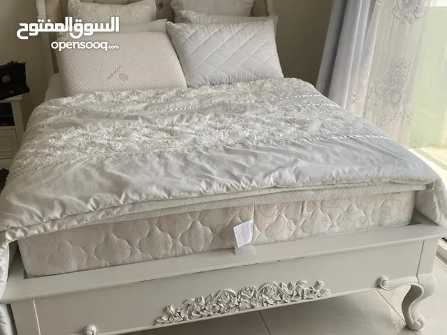 White Queen-Sized Bed, Mattress, 1 Drawer Nightstand, Shoe Cabinet and Cupboard for Sale / 1300 AED