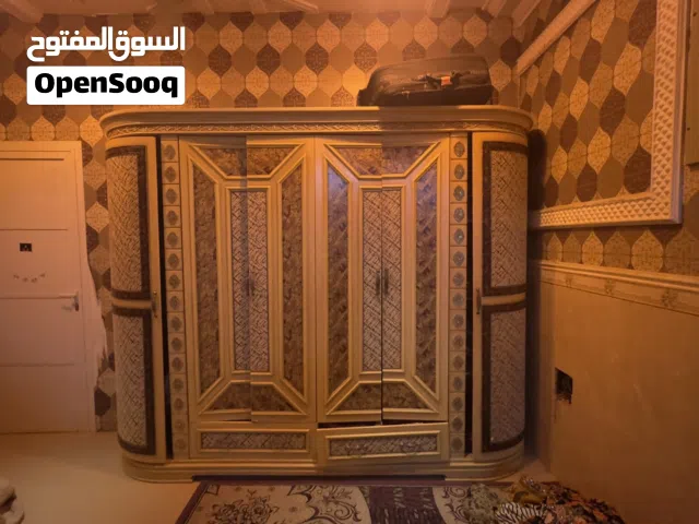 اثاث للبيع (furniture for sale)